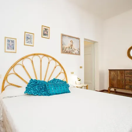 Isola Blu - Goelba Apartment